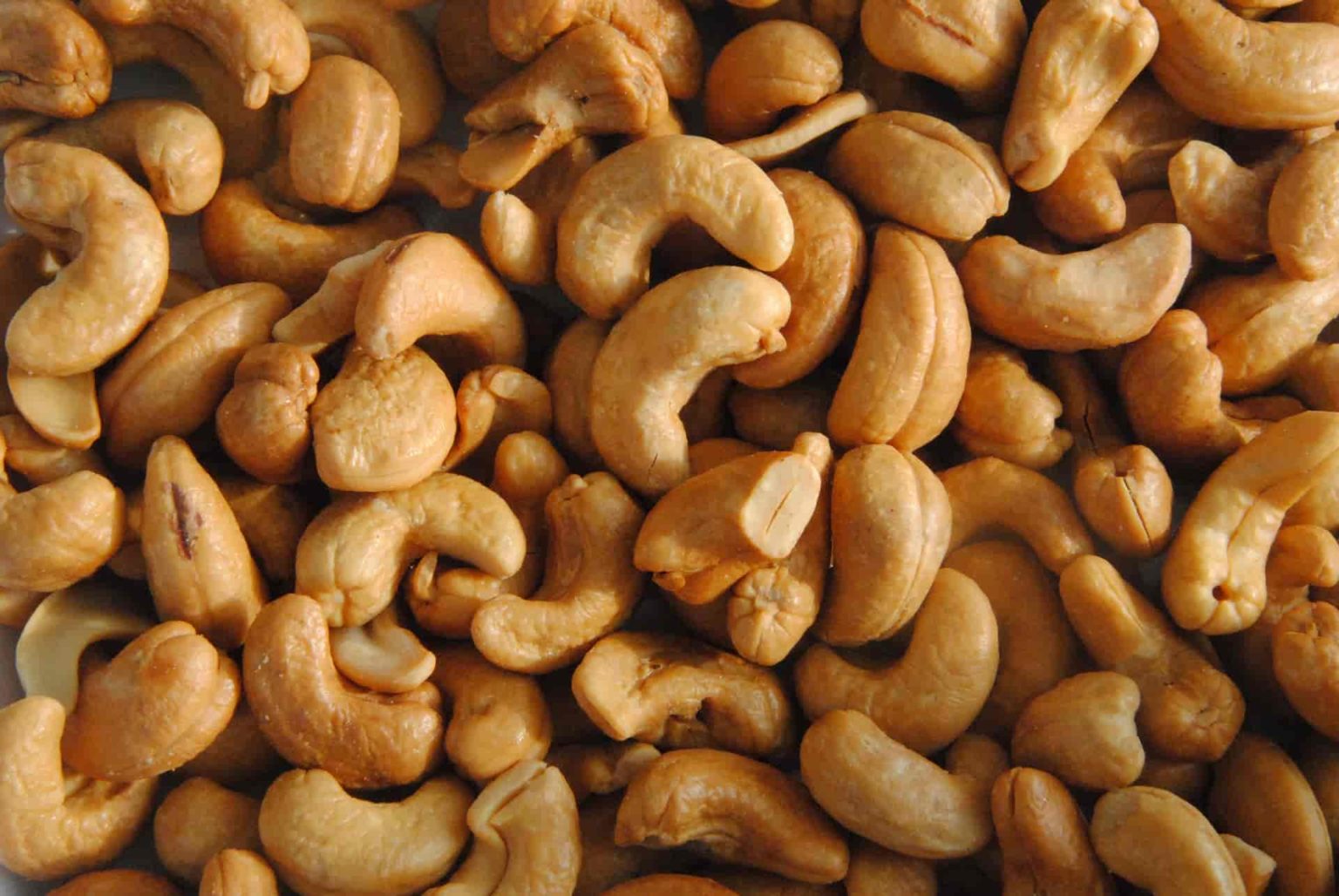 Amazing Cashew Nuts Health Benefits, enough to make your day!